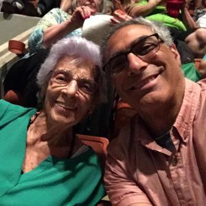 Meet your Posher, Mitchell